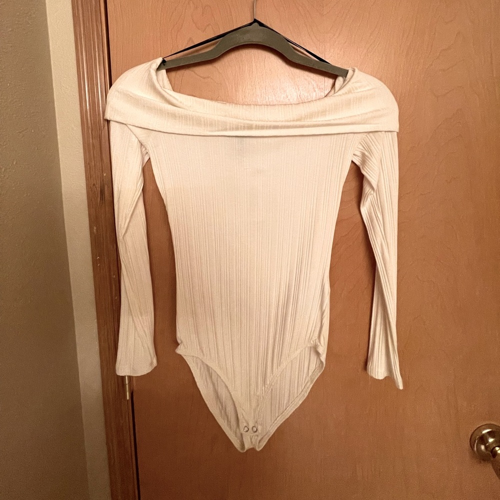 F21 Over the Shoulder Long Sleeve Bodysuit